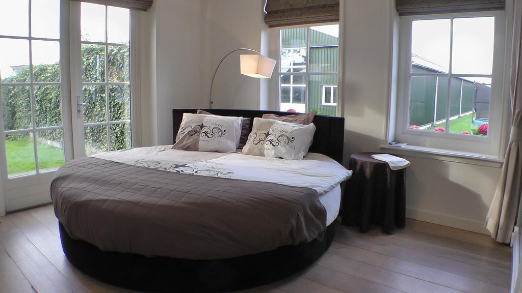 Bed And Breakfast Hoeve Chapeau Katwoude Szoba fotó