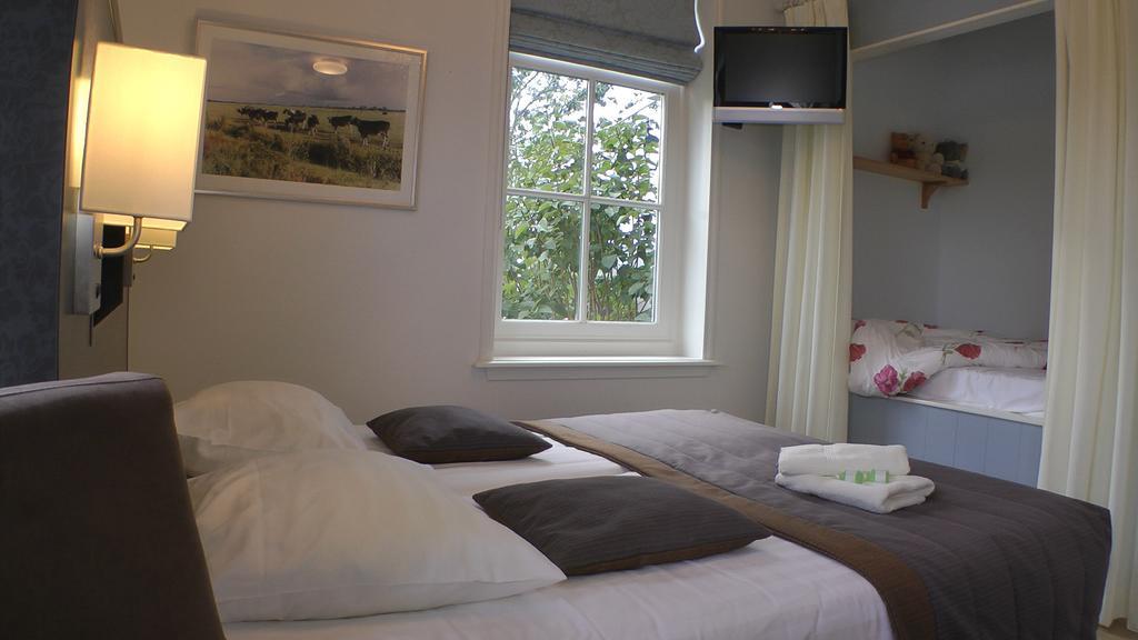 Bed And Breakfast Hoeve Chapeau Katwoude Szoba fotó